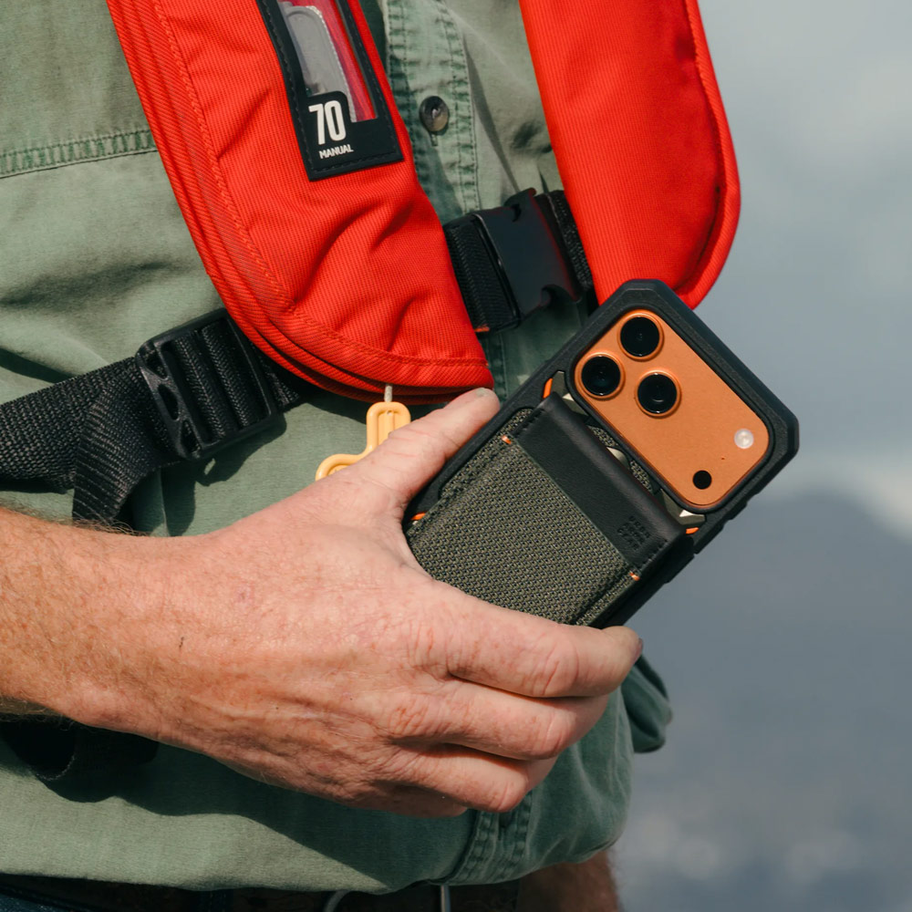 Picture of Apple iPhone 13 6.1  | UAG Metropolis Kevlar Leather MagSafe Wallet and Stand Kickstand Card Holder Phone Stand (Kevlar Element Green)